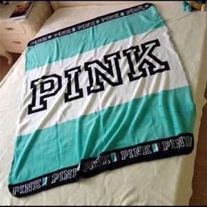 Victoria secret 💞 trow blanket💝